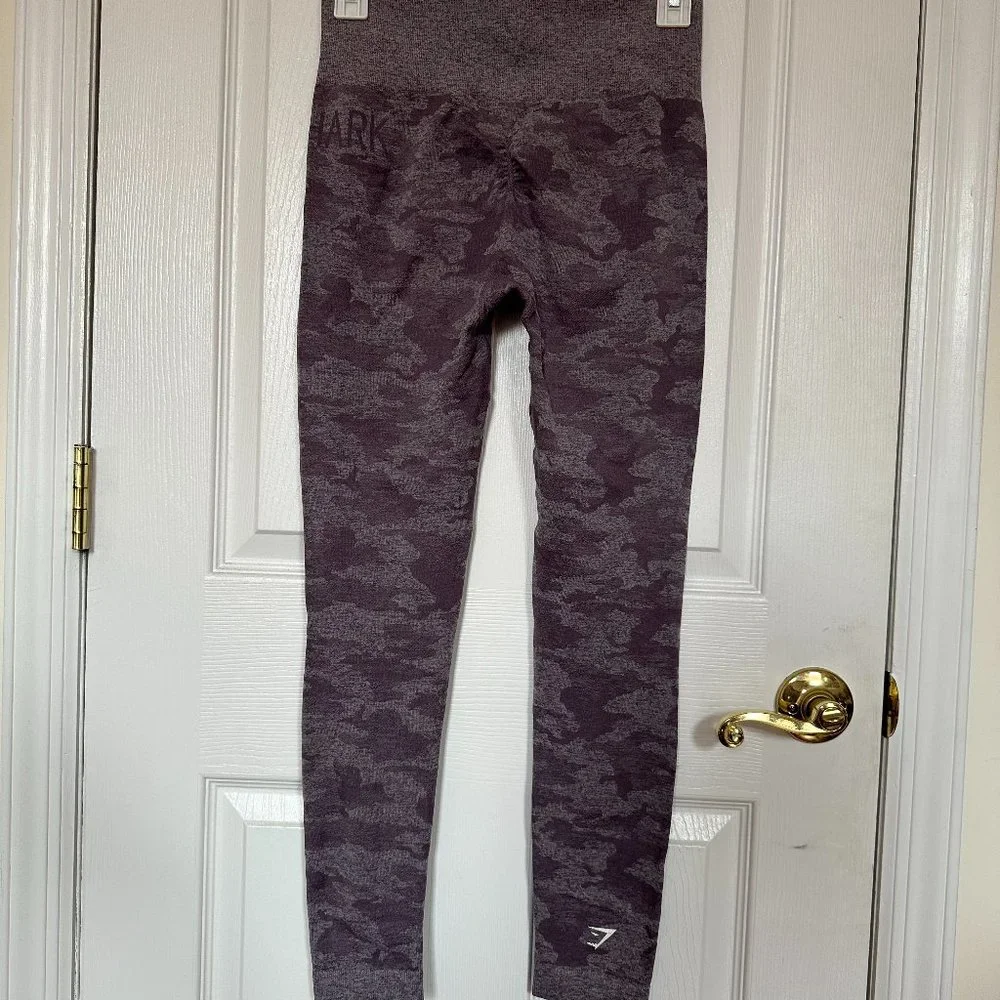 Gymshark Camo Seamless Leggings - Picture 3 of 3